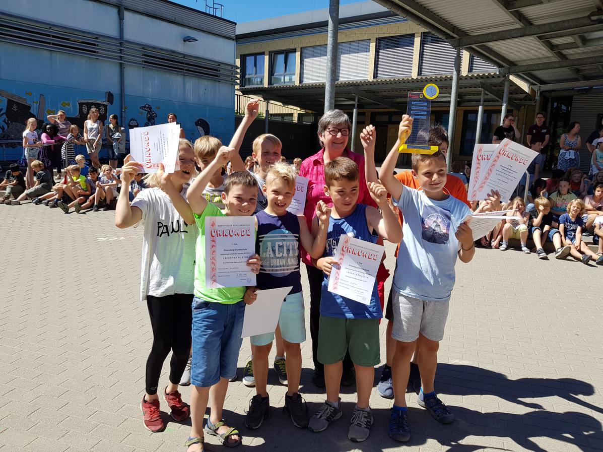 02.07.2018 Urkunden Stadtmeisterschaften Leichtathletik114341 Kopie