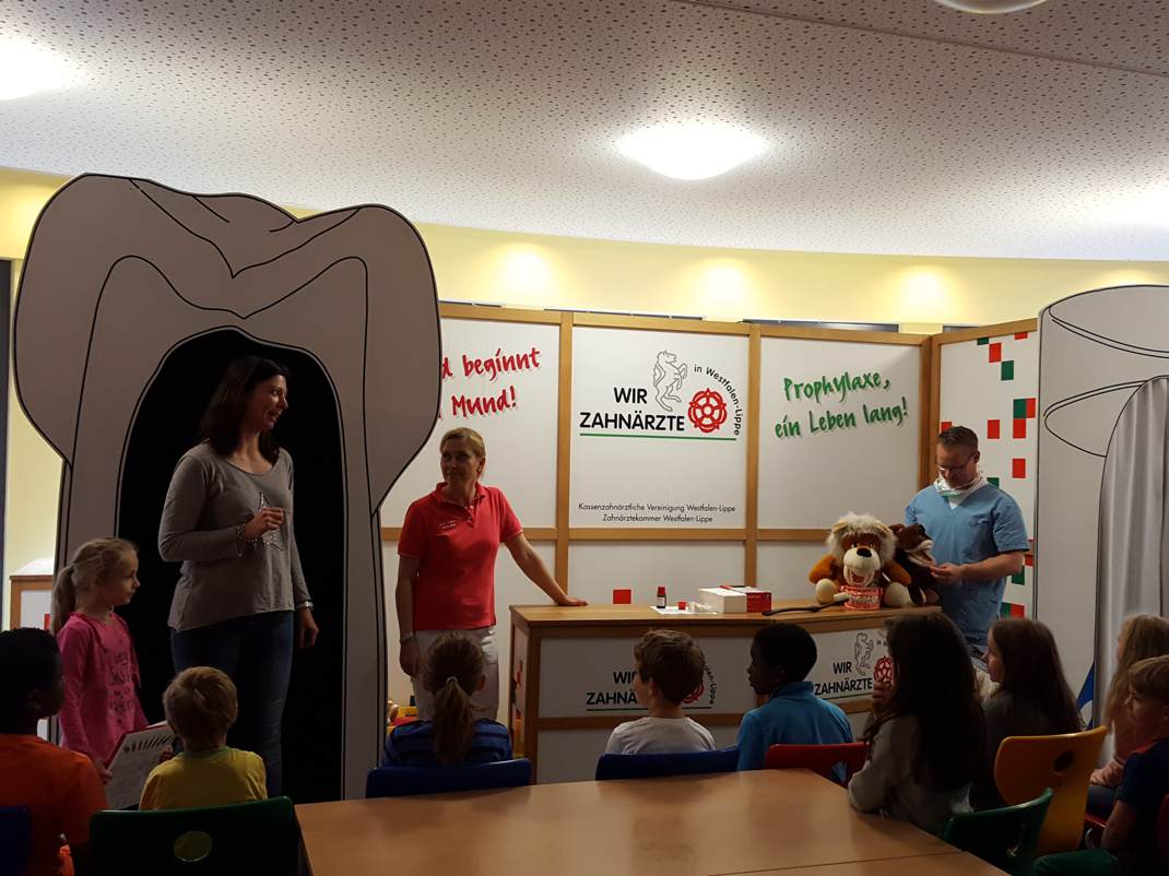 19.05.2017 Zähne und Kariestunnel111644 Kopie