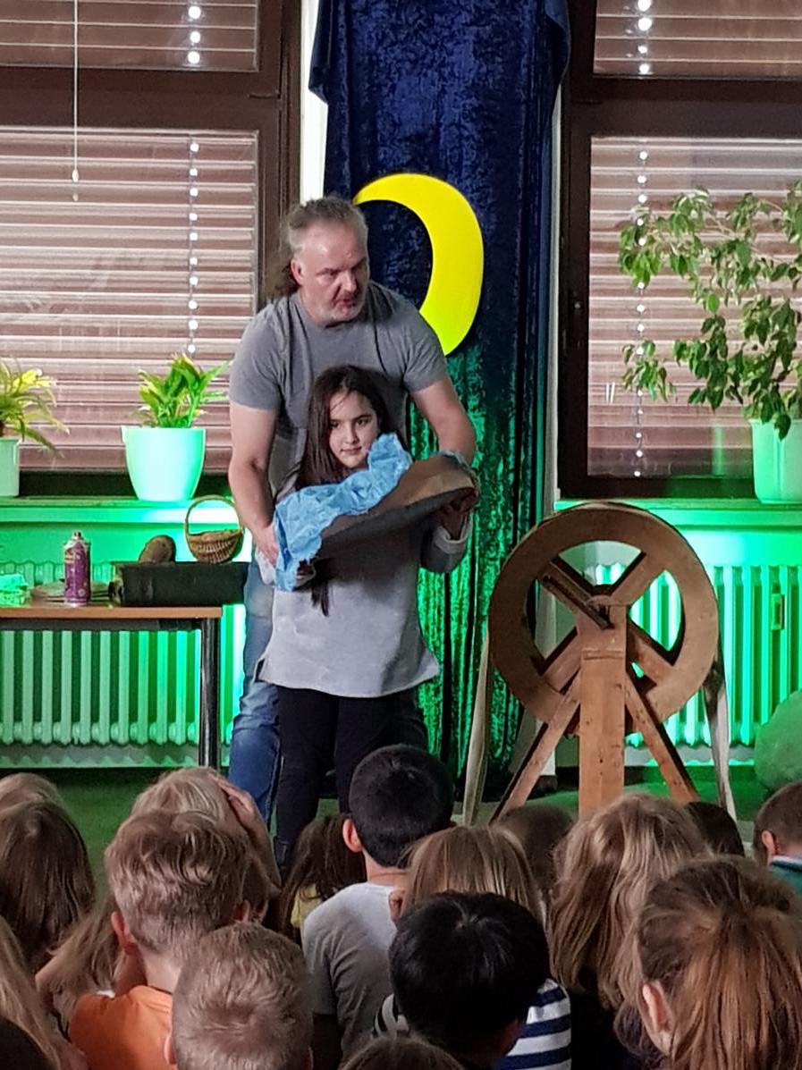 23.04.2018 Aktion Lesezauber Stadtteilbücherei114806 Kopie