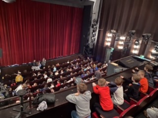 8440BB79 B70B 4601 94D2 634897A16321