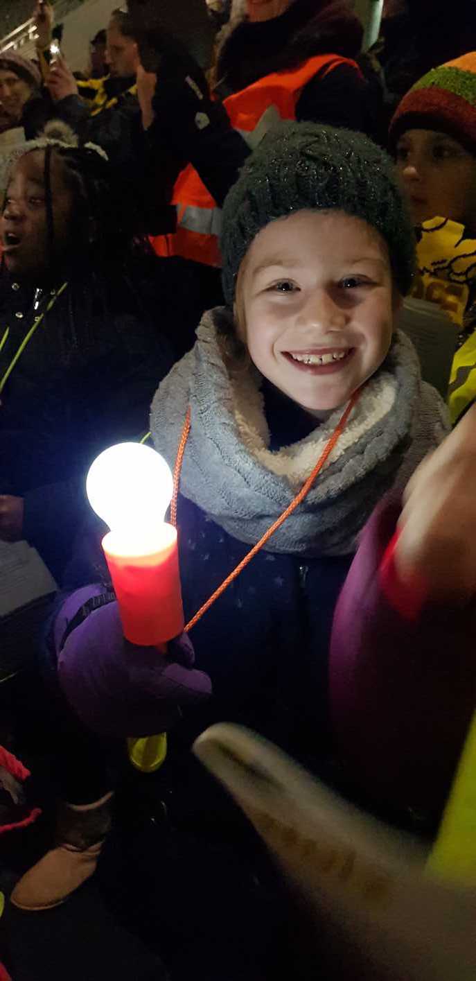 16.12.2018 Weihnachtssingen im Signal Iduna Park171225 Kopie