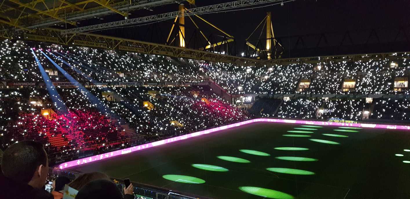 16.12.2018 Weihnachtssingen im Signal Iduna Park171231 Kopie
