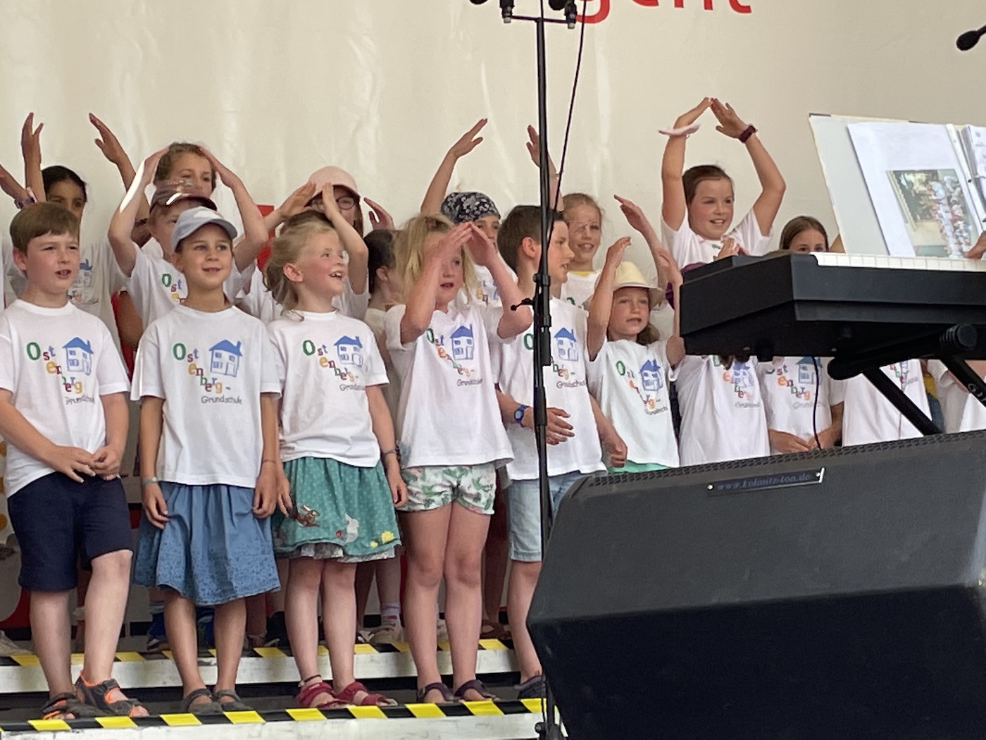 1EB6506C AFFB 41DB B2F3 6EE0EB323E12