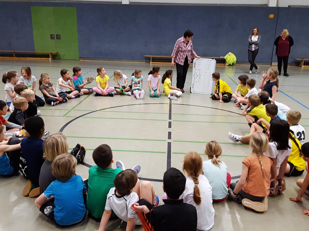 12.02.2017 Fußballturnier mit der E2100907 Kopie