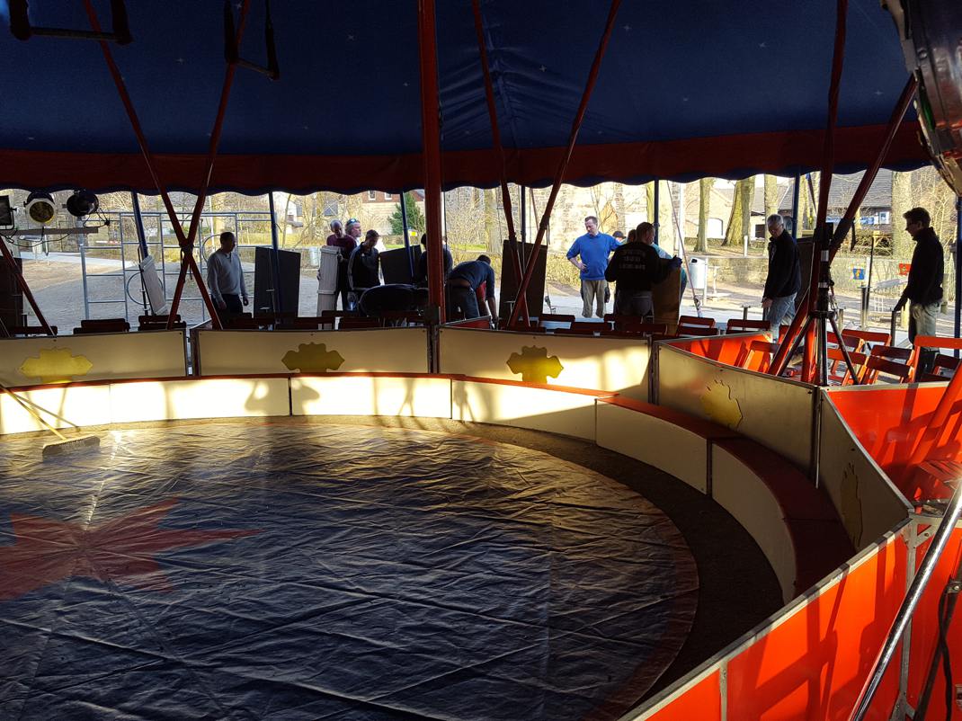 12.03.2017 Zirkusaufbau172706 Kopie